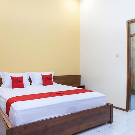 Reddoorz Near Baluran National Park Hotell Pandean Exteriör bild