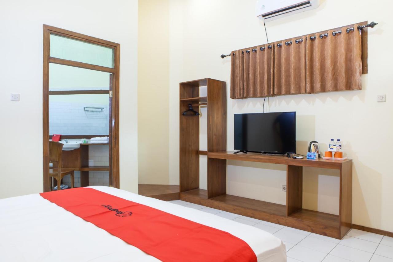 Reddoorz Near Baluran National Park Hotell Pandean Exteriör bild