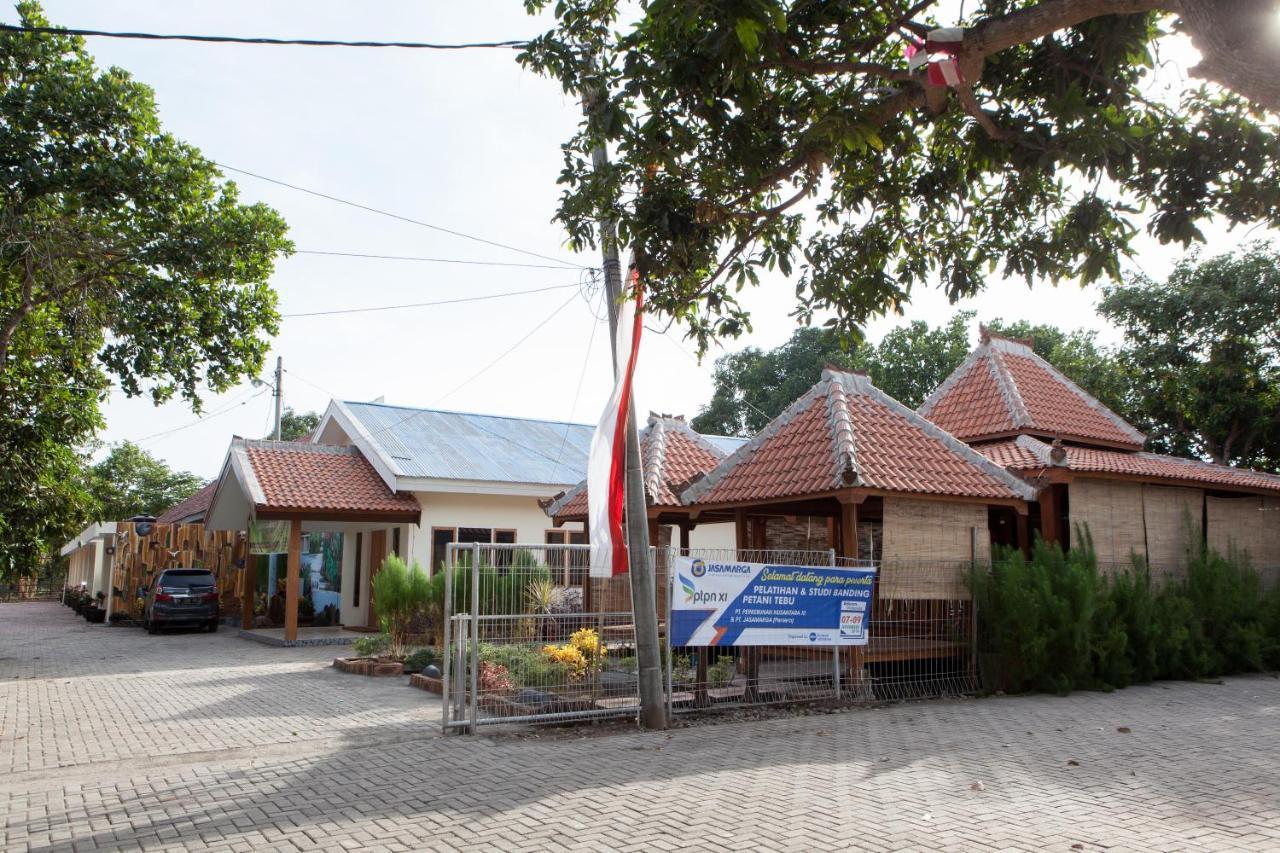 Reddoorz Near Baluran National Park Hotell Pandean Exteriör bild