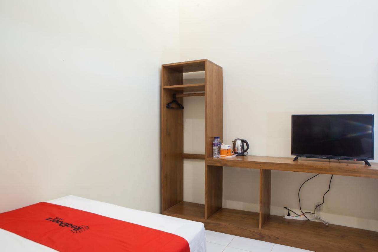 Reddoorz Near Baluran National Park Hotell Pandean Exteriör bild